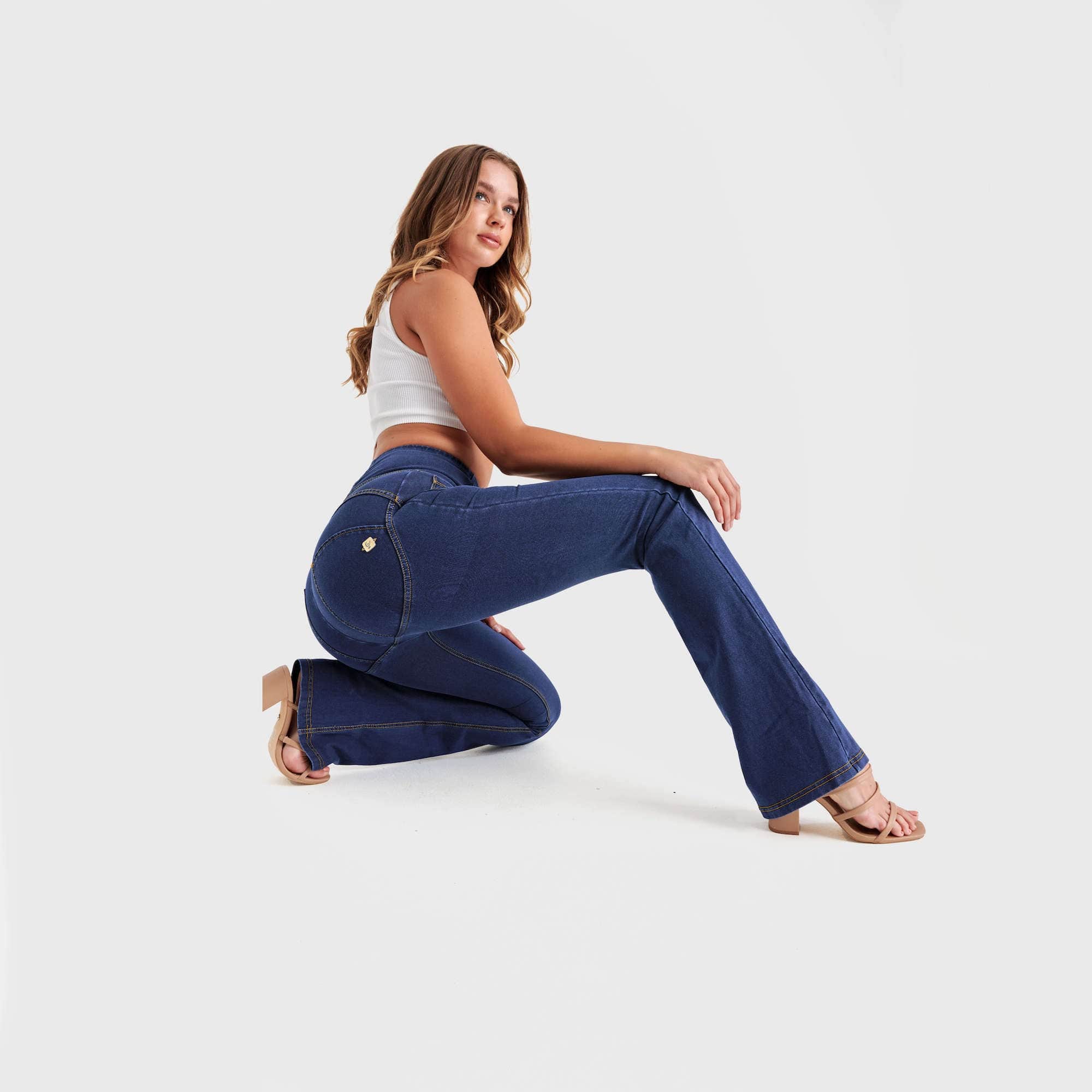 WR.UP® Denim with Front Pockets - Super High Waisted - Flare - Dark Blue + Yellow Stitching 3