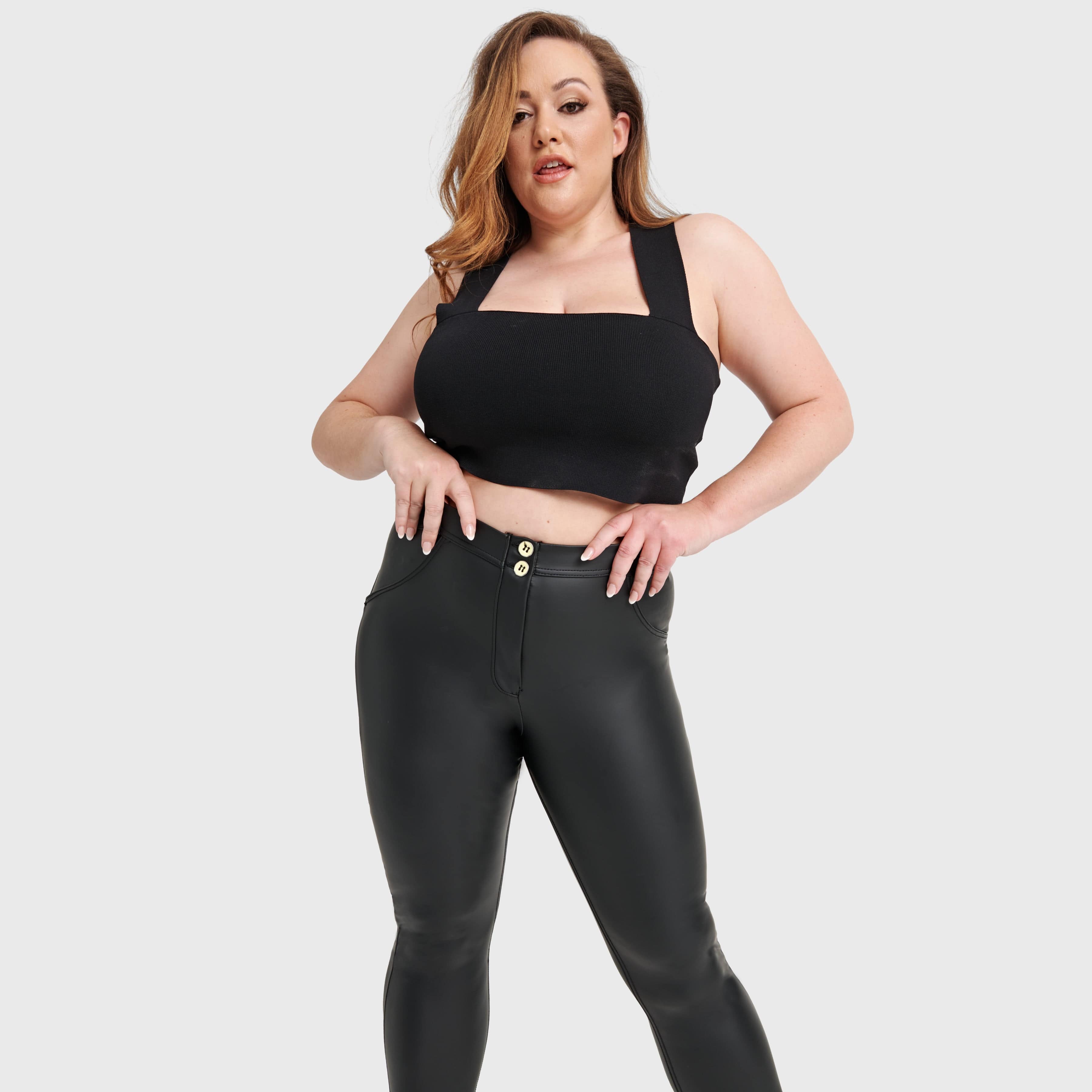 WR.UP® Curvy Faux Leather - High Waisted - Petite Length - Black 3