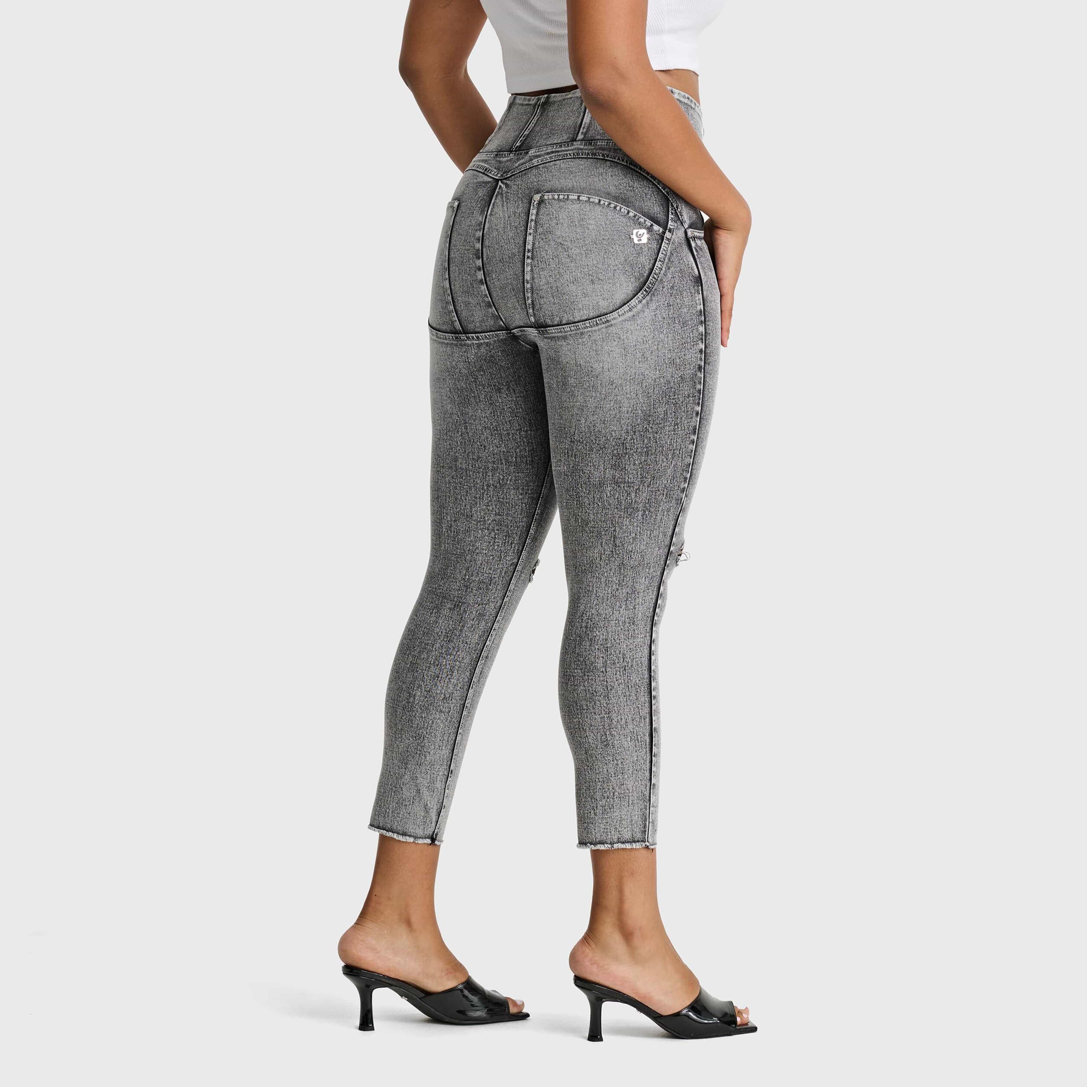 WR.UP® SNUG Curvy Ripped Jeans - High Waisted - Petite Length - Grey Stonewash + Grey Stitching 3