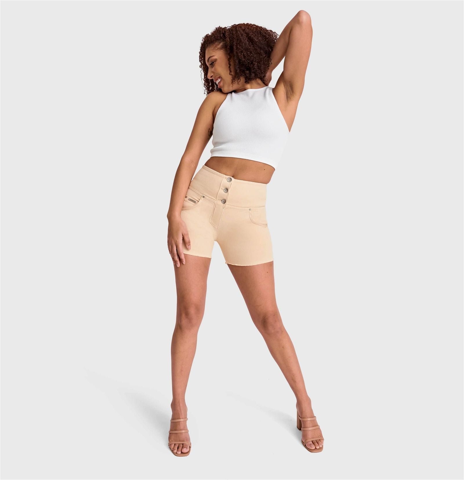 WR.UP® SNUG Jeans - 3 Button High Waisted - Shorts -  Beige 3