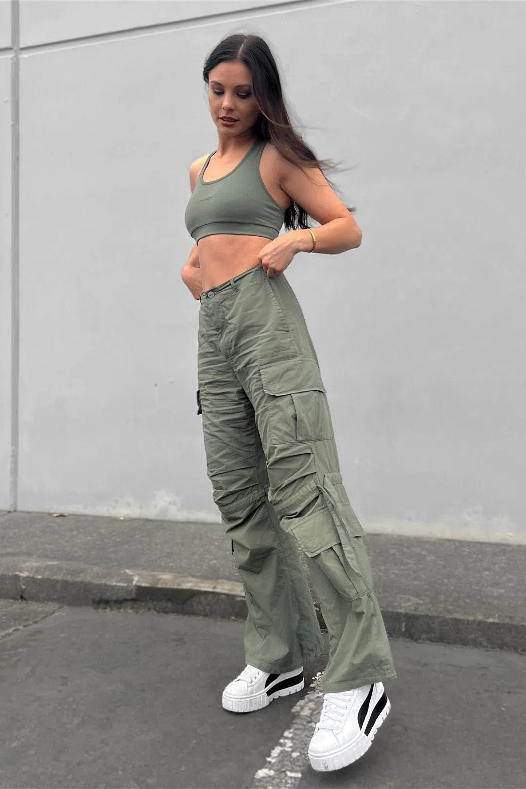 Cargo Pants - High Waisted - Full Length - Military Green 1