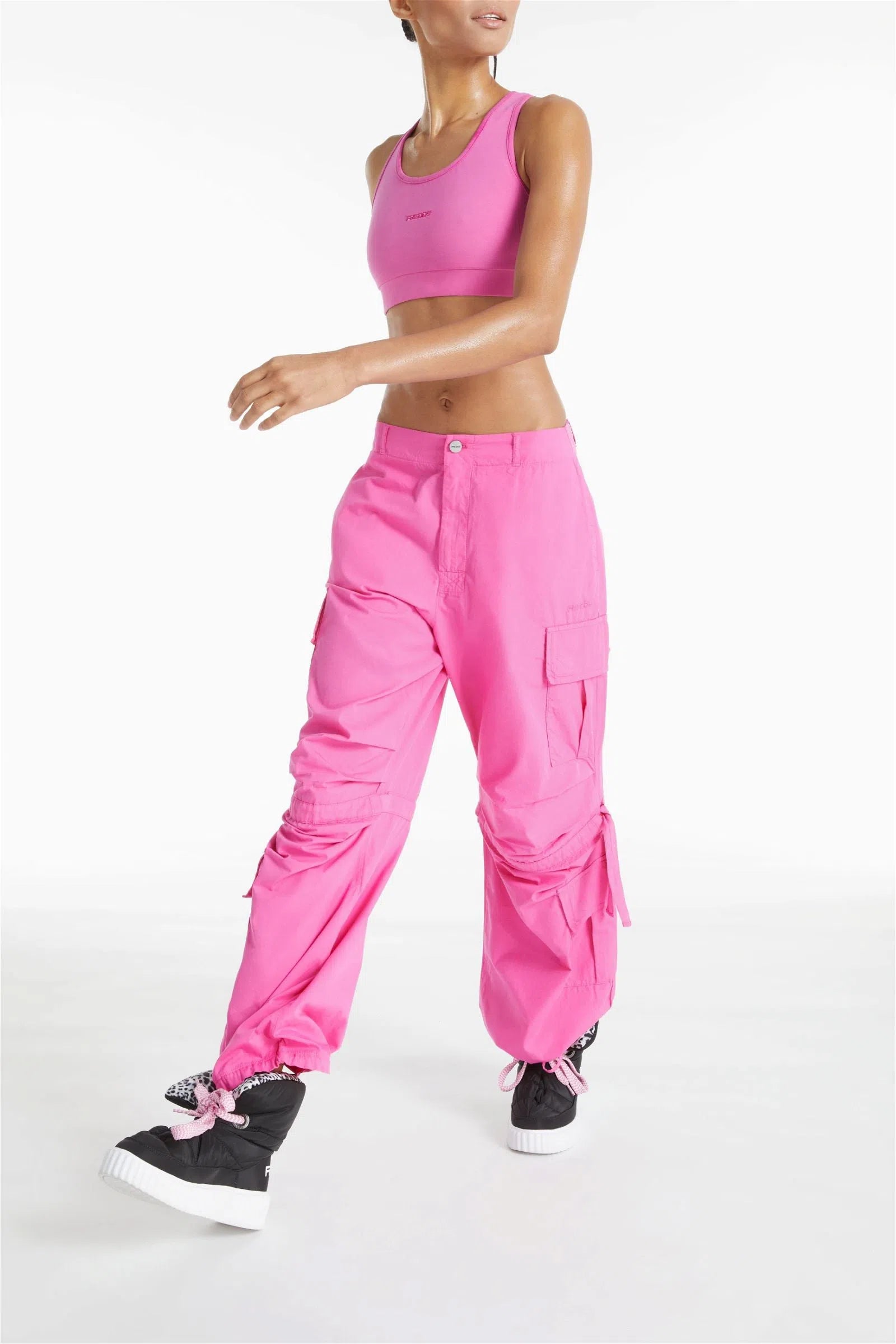 Pantalones cargo - Talle alto - Largo completo - Rosa 2