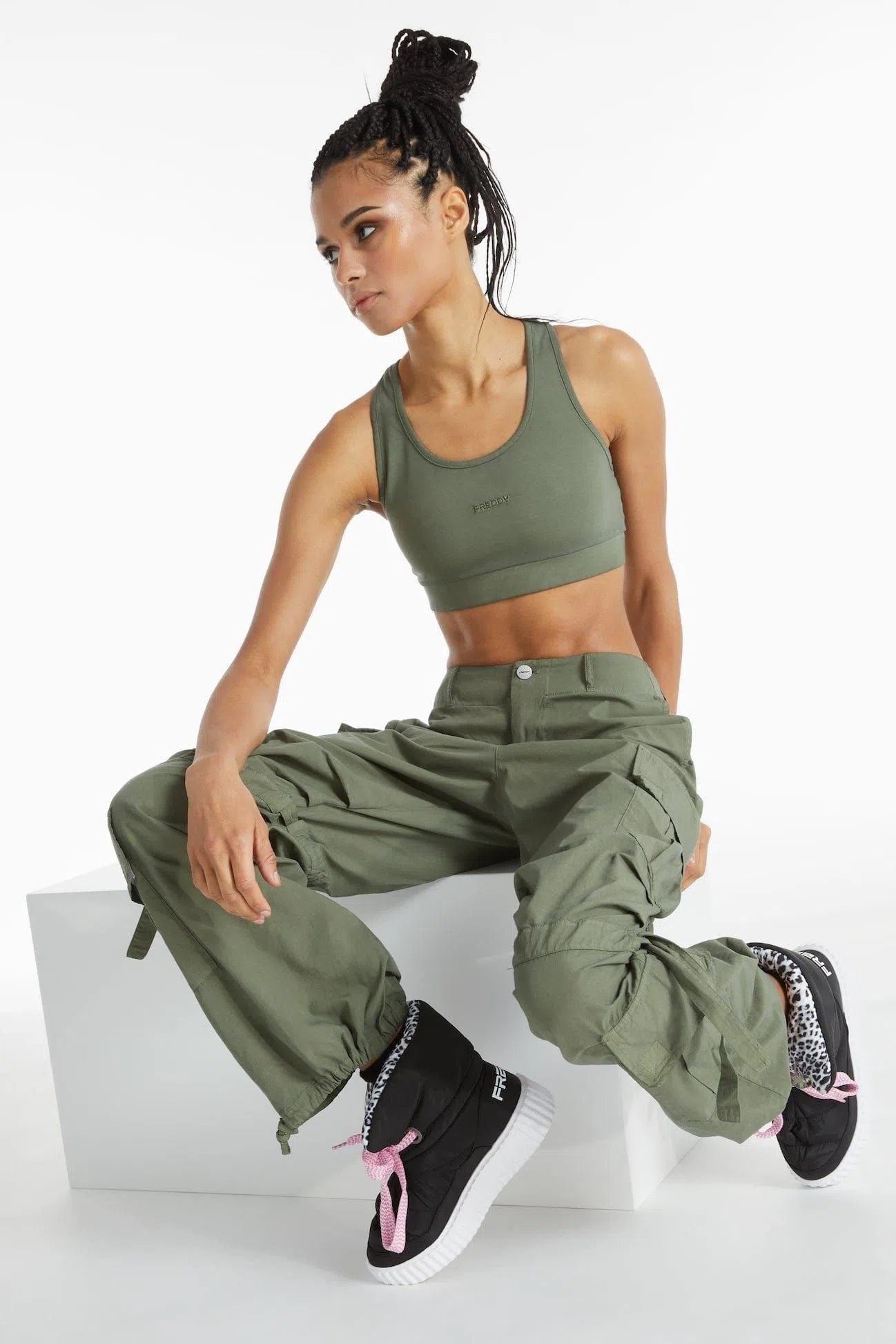 Crop Top - Military Green 3