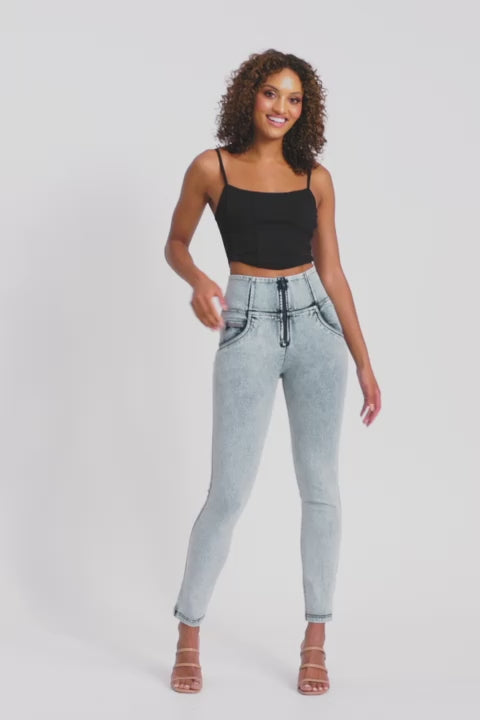 【HI FI FNK】Ap Wrinkle Jeans WRUP SNUG Jeans - High Waisted - Full Length - Acid Wash