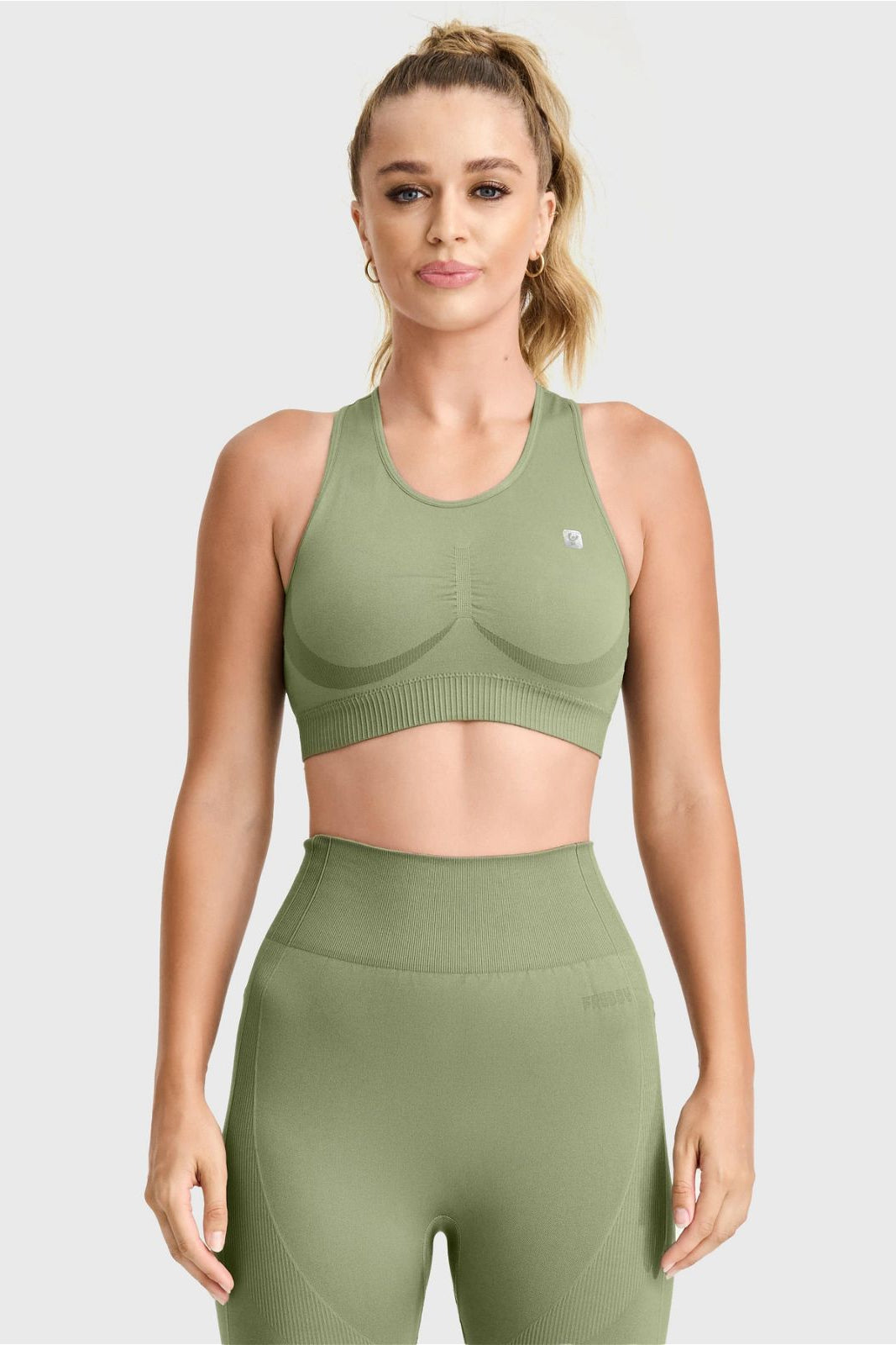 Seamless Sports Bra - Military Green 1