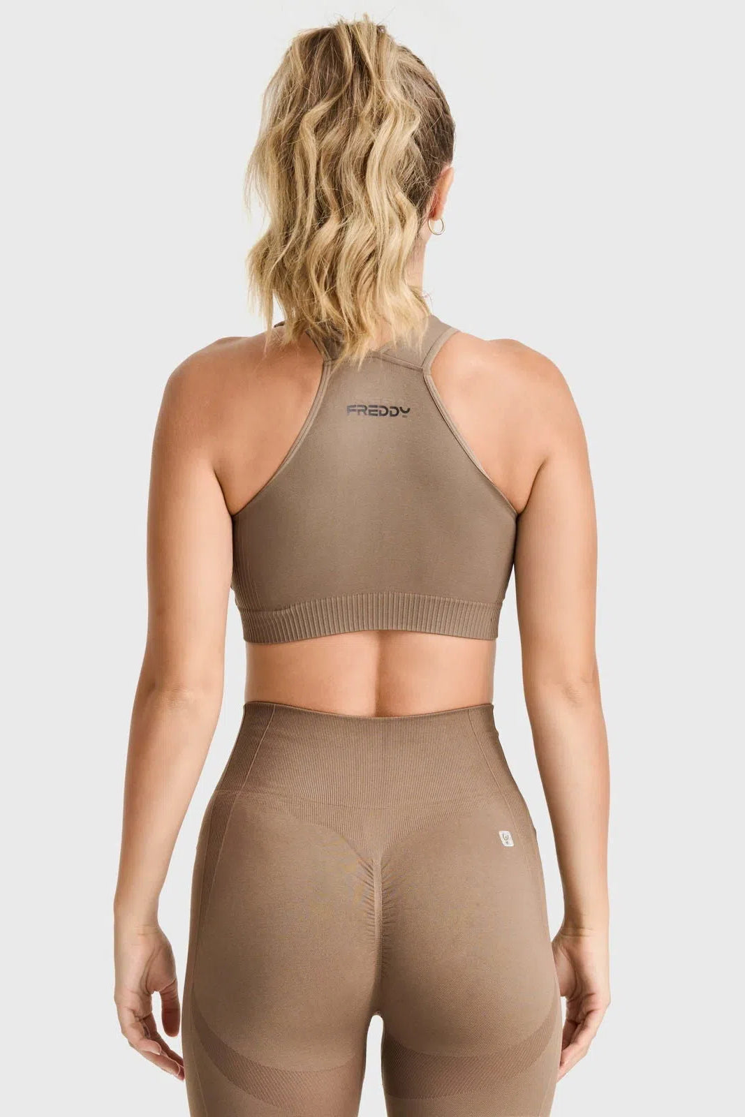 Seamless Sports Bra - Mocha 3