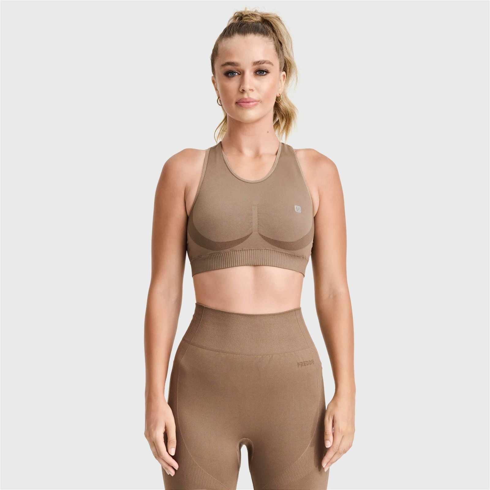 Seamless Sports Bra - Mocha 1