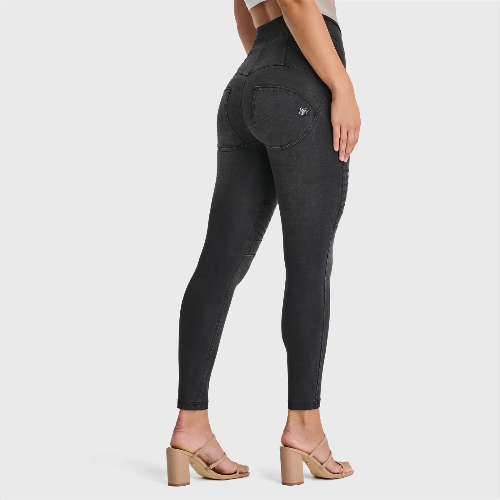 WRUPパンツ | WOMEN：女性,WRUP PANTS | FREDDY ONLINE STORE JAPAN