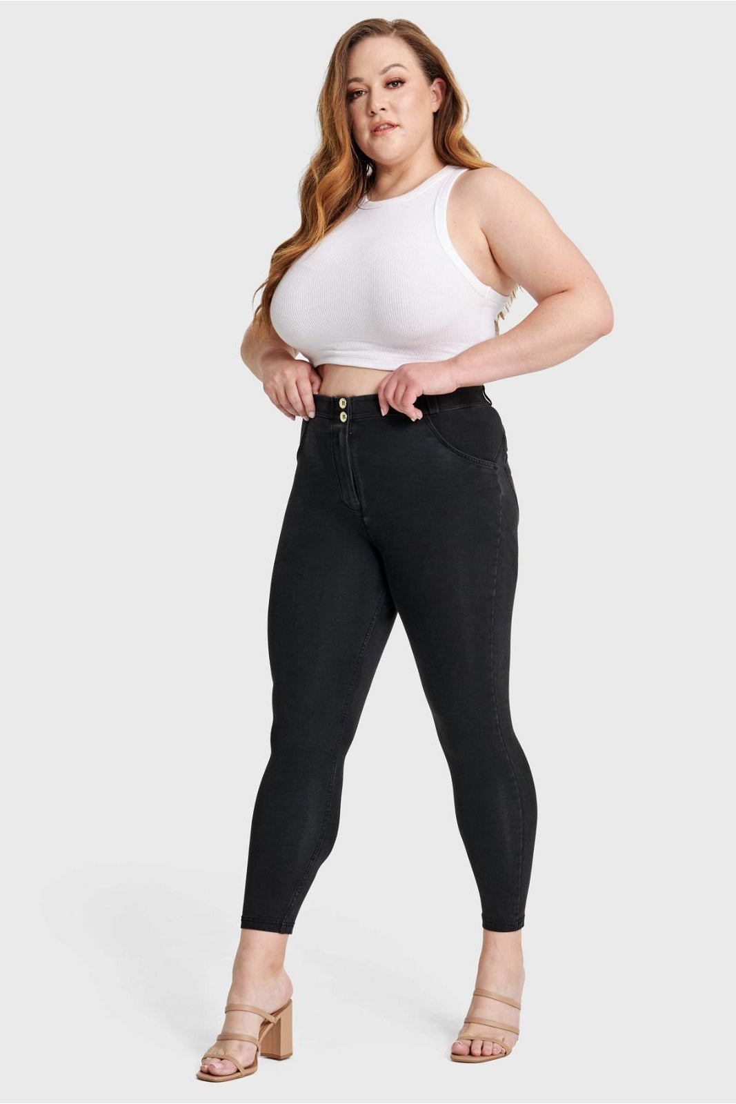 WR.UP® Curvy Denim - High Waisted - Petite Length - Black + Black Stitching 3