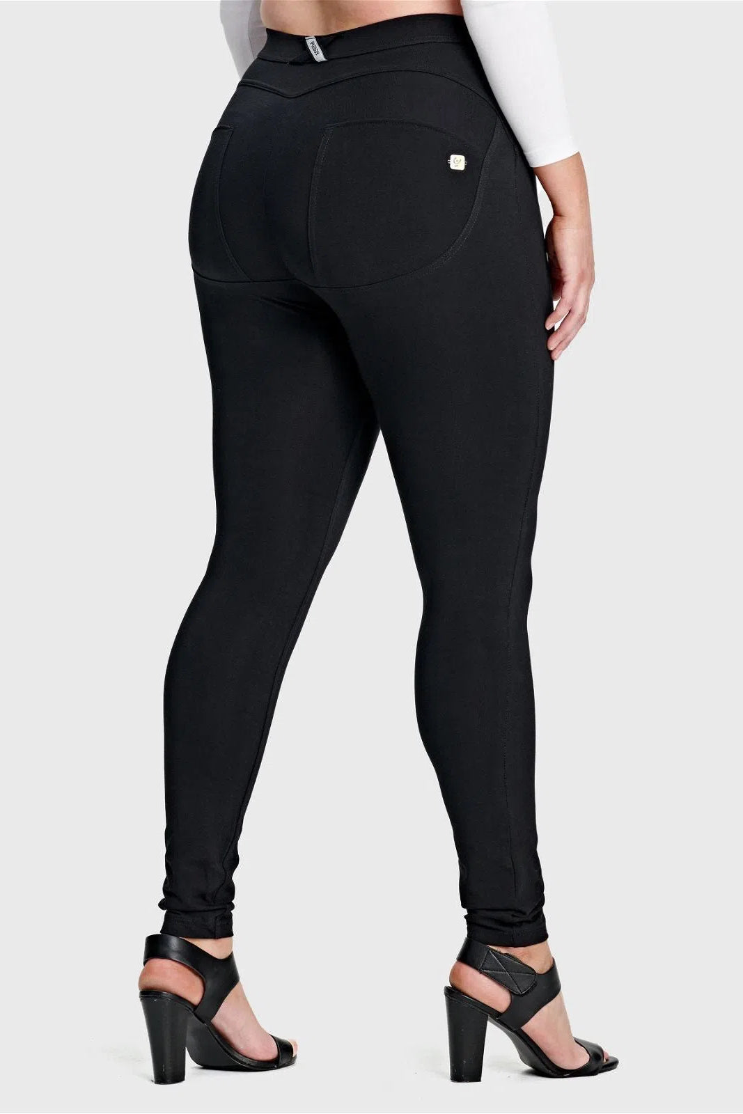 WR.UP® Curvy Fashion - High Waisted - Full Length - Black 3