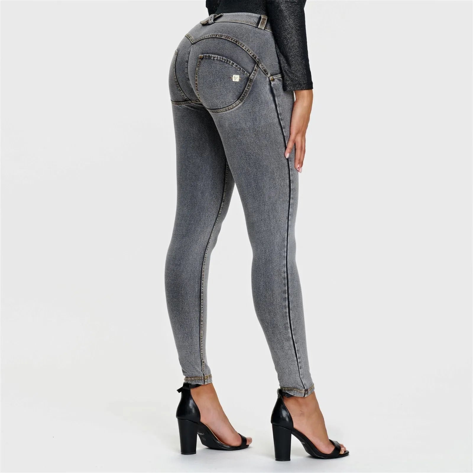 Denim WR.UP® - Tiro medio - Largo completo - Costuras grises + amarillas 1