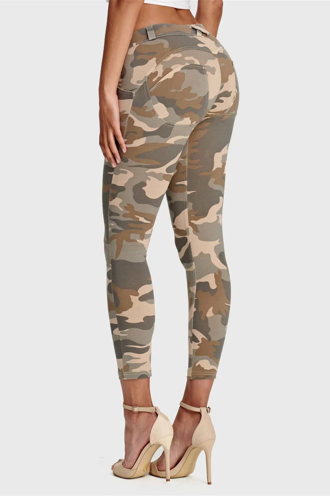 WR.UP® Fashion - Mid Rise - Petite Length - Sand Camo 3