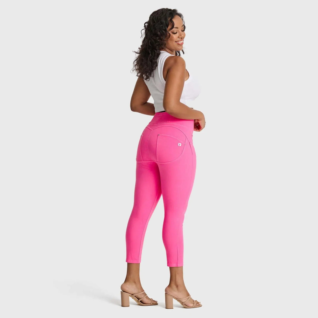 WRUP SNUG Curvy Jeans - High Waisted - Petite Length - Candy Pink