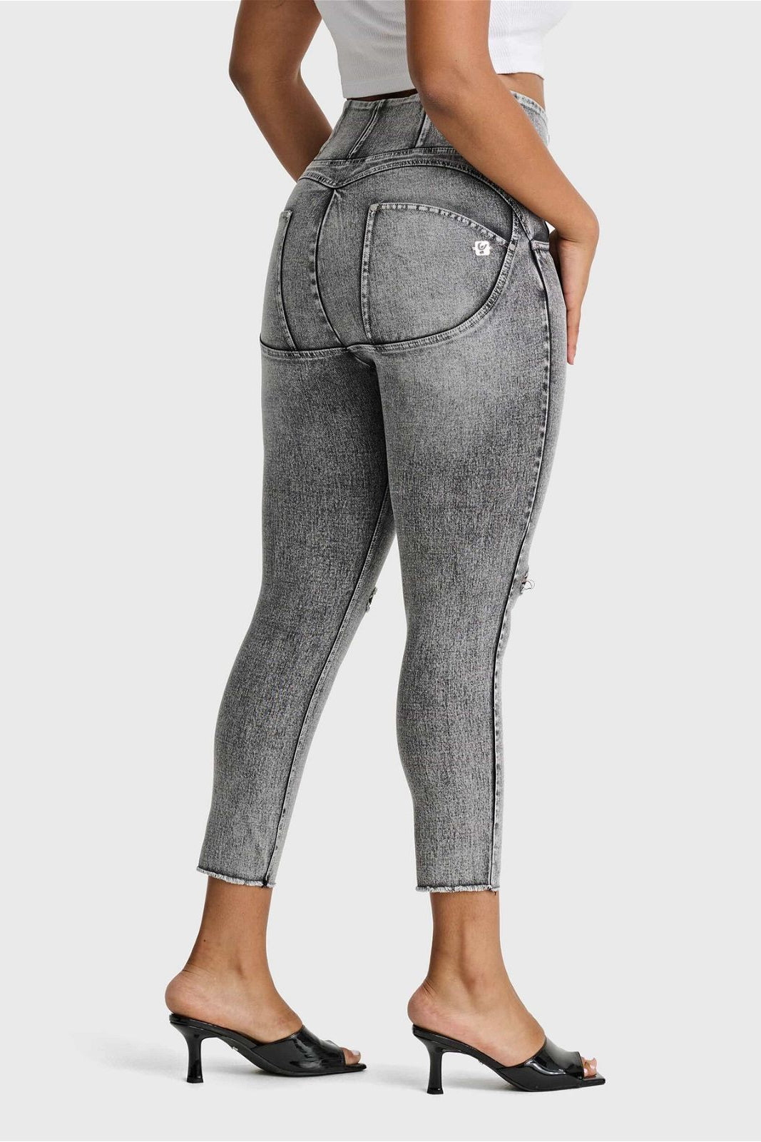 WR.UP® SNUG Curvy Ripped Jeans - High Waisted - Petite Length - Grey Stonewash + Grey Stitching 3