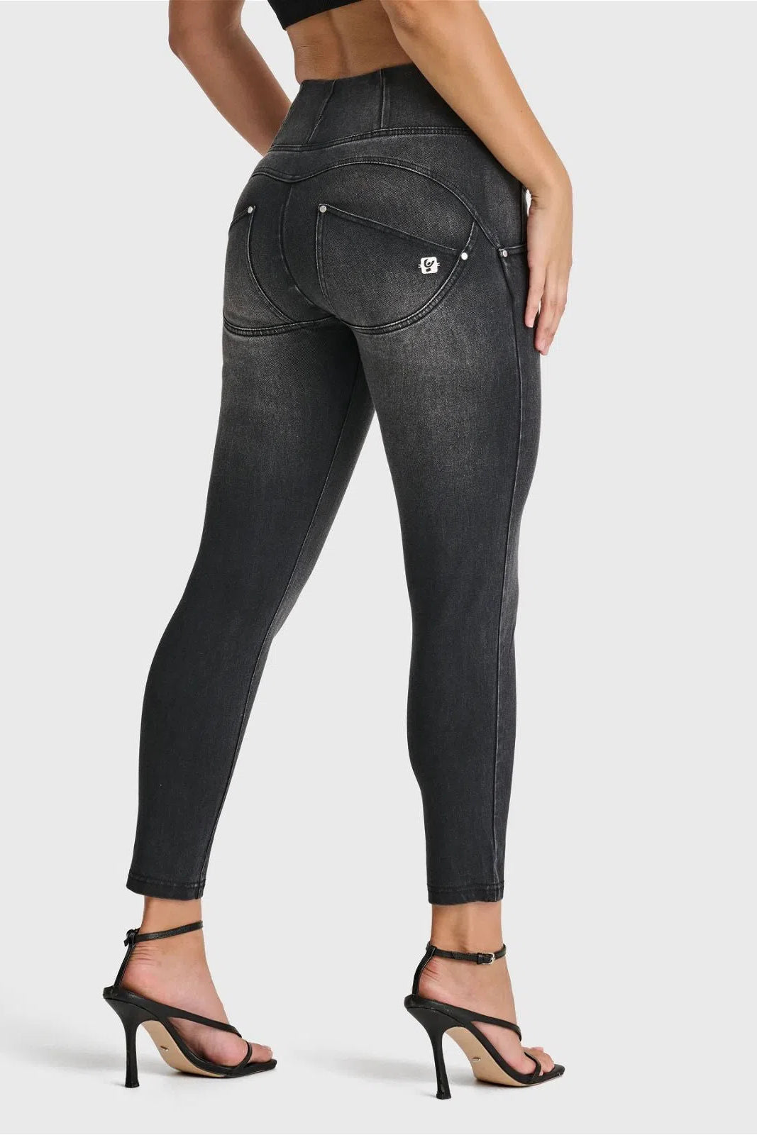 WR.UP® SNUG Jeans - High Waisted - Petite Length - Black + Black Stitching 1