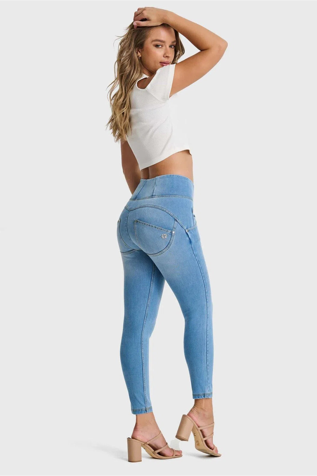 WR.UP® SNUG Jeans - High Waisted - Petite Length - Light Blue + Yellow Stitching 3