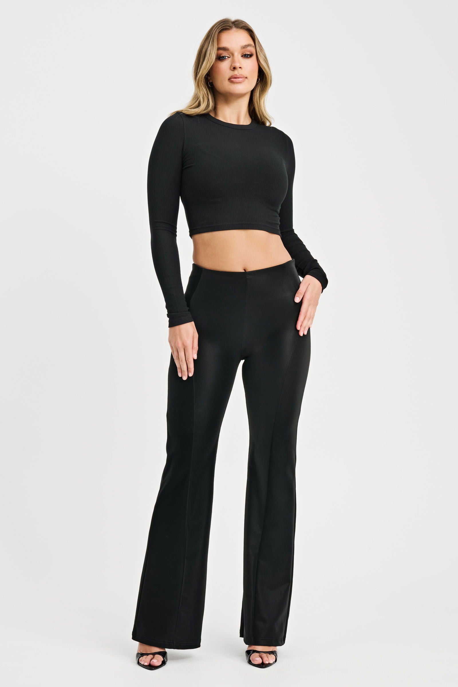 WR.UP® Velvet Faux Leather - High Waisted - Super Flare - Black 3