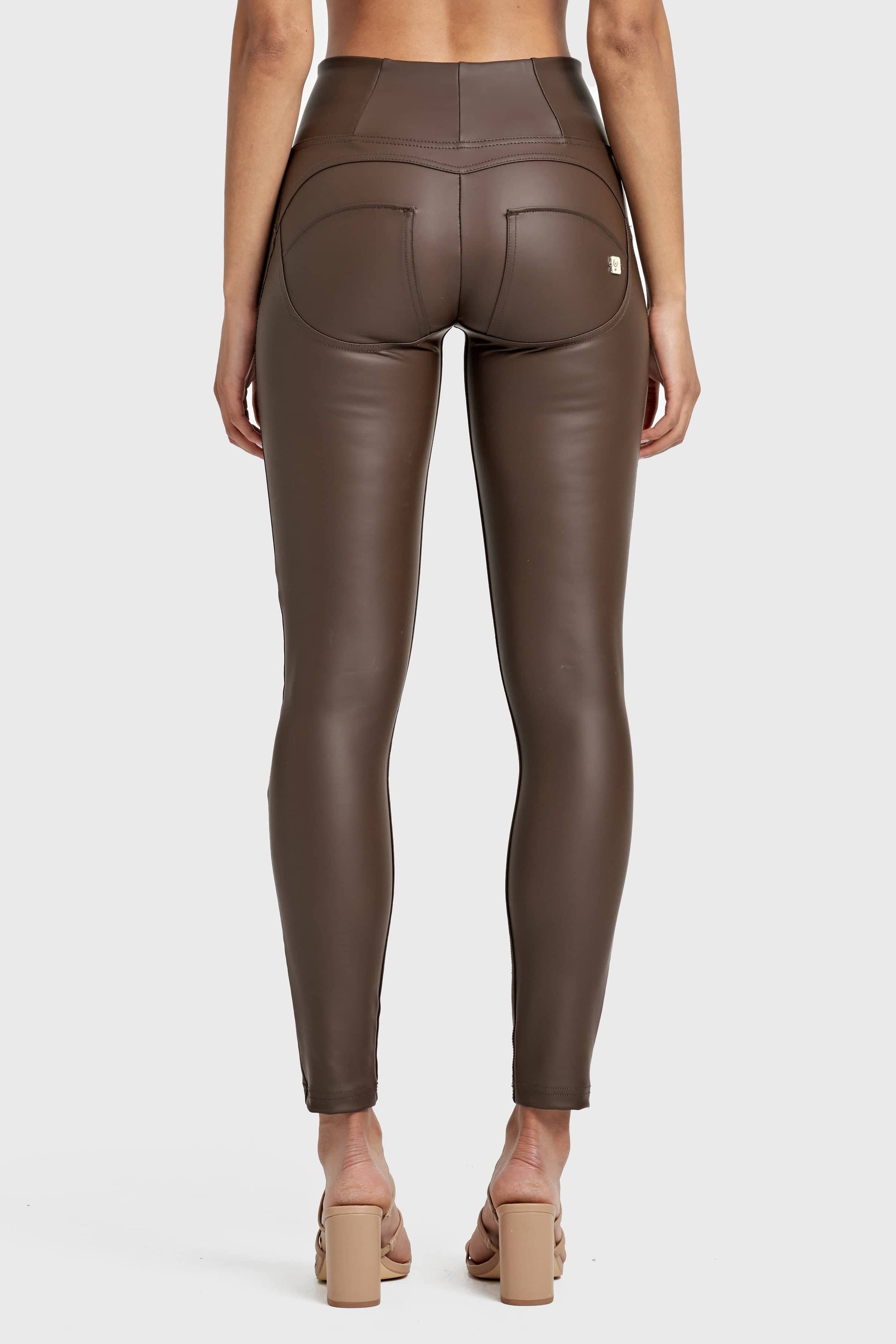 WR.UP® Faux Leather - High Waisted - Petite Length - Chocolate 8