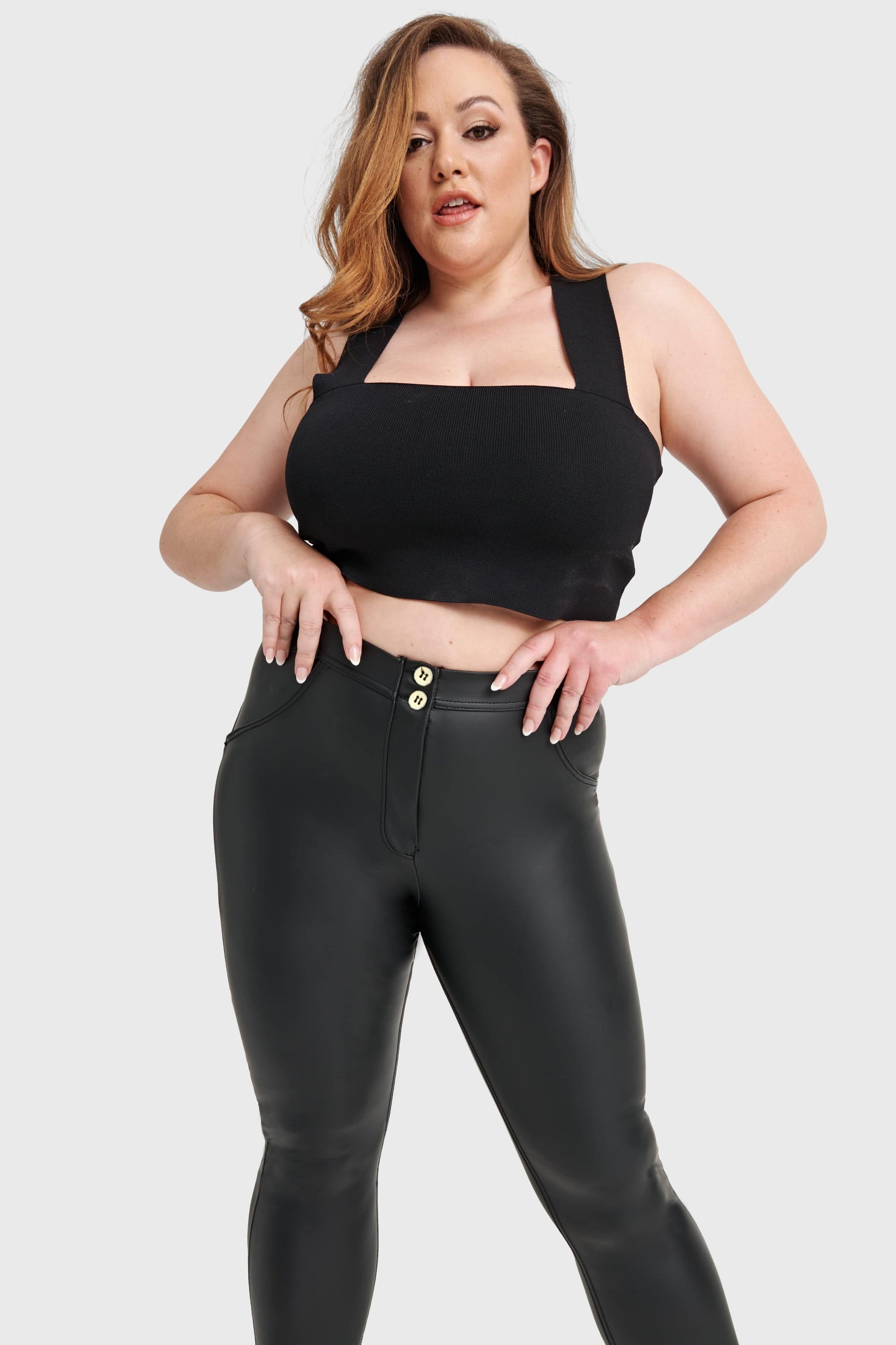 WR.UP® Curvy Faux Leather - High Waisted - Petite Length - Black 3