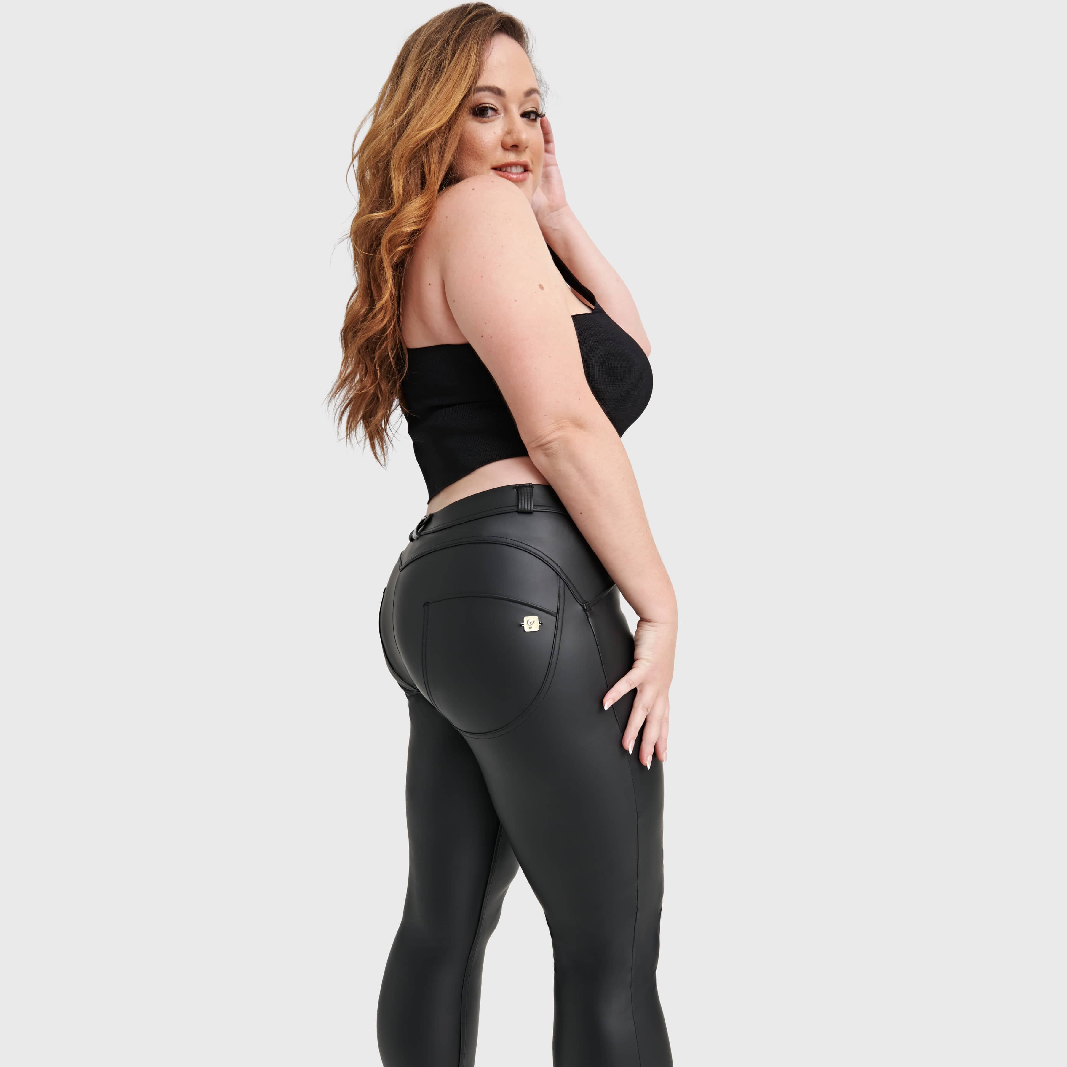 WR.UP® Curvy Faux Leather - High Waisted - Petite Length - Black 2