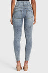 WR.UP® Snug Ripped Jeans - Cintura alta - Largo completo - Azul lavado a la piedra + Costuras amarillas 10