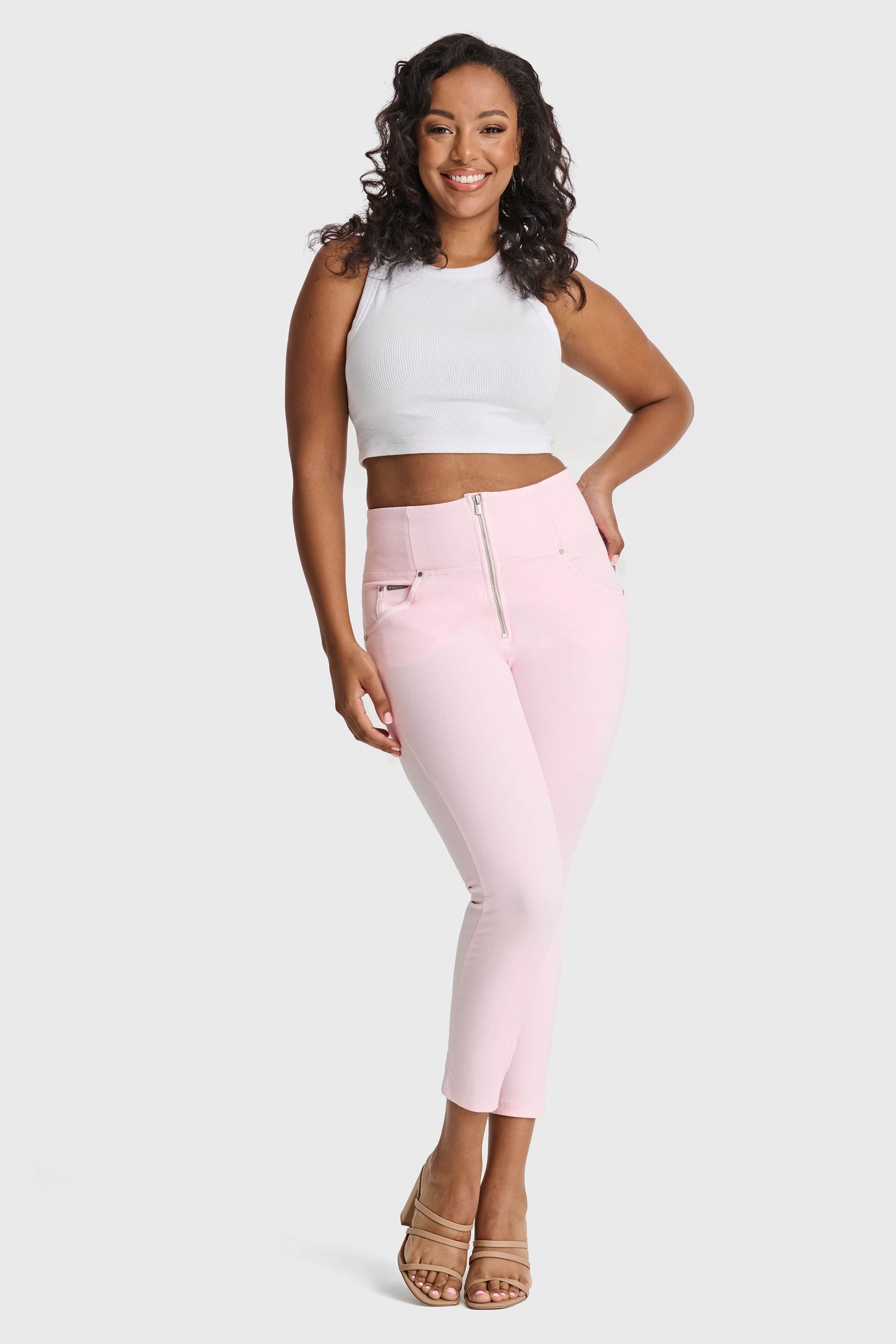 WR.UP® Snug Curvy Jeans - High Waisted - 7/8 Length - Baby Pink 2
