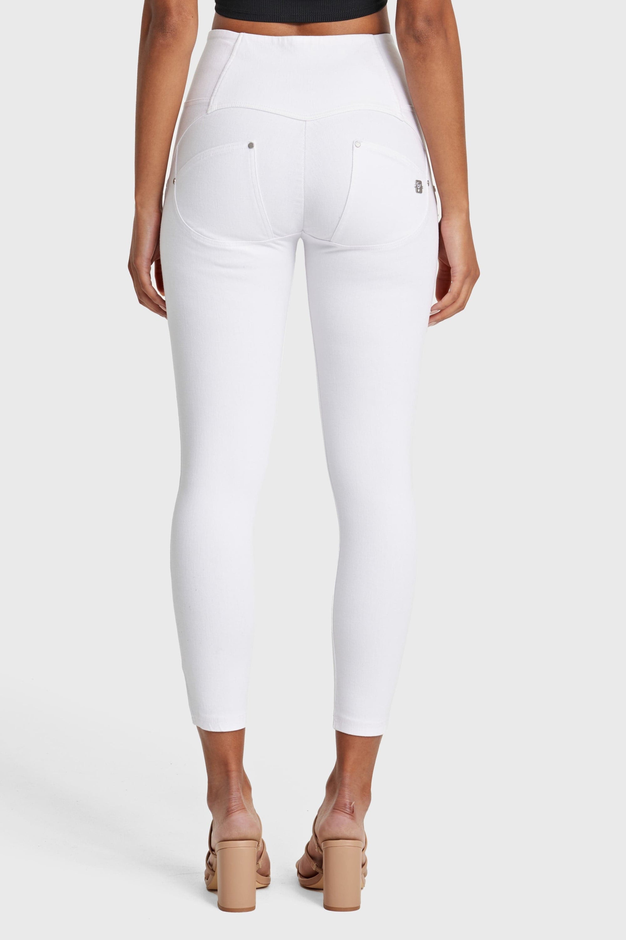 WR.UP® Snug Distressed Jeans - High Waisted - Petite Length - White 7