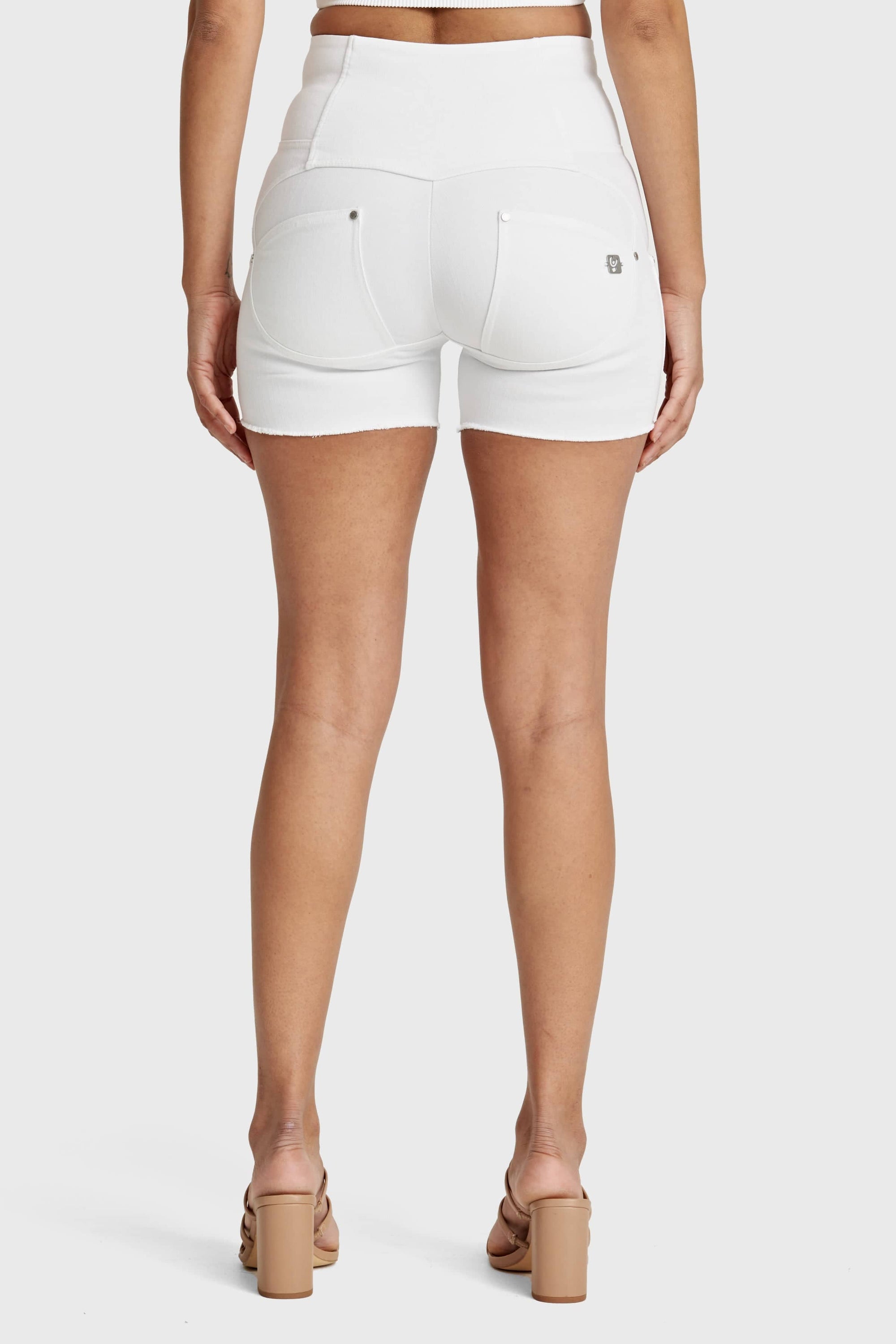 WR.UP® Snug Jeans - Cintura alta - Pantalones cortos - Blanco  6
